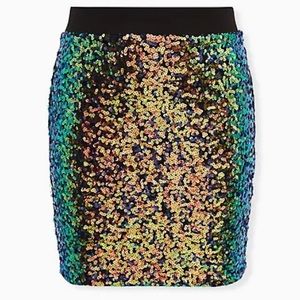 🎊🍾Torrid Multi-Color Sequin Mini Skirt